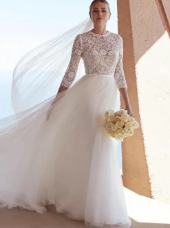 Simple Wedding Dress A-Line Jewel Neck 3/4 Length Sleeves Lace Bridal Gowns Free Customization