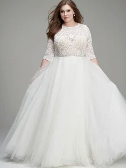 Simple Wedding Dress A-Line Jewel Neck 3/4 Length Sleeves Lace Bridal Gowns Free Customization