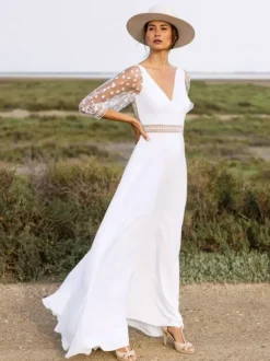 Simple Wedding Dress Ball Gown V-Neck 3/4 Length Sleeves Lace Bridal Gowns