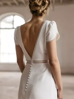Simple Wedding Dress Ball Gown V-Neck Short Sleeves Cut Out 30cm Bridal Gowns
