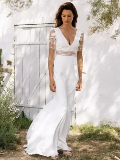Simple Wedding Dress Ball Gown V-Neck Short Sleeves Cut Out 20cm Bridal Gowns