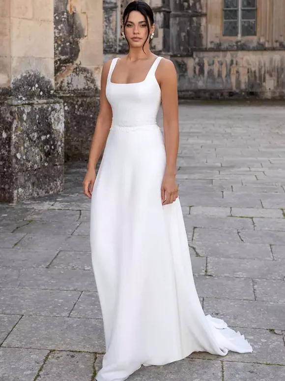 Simple Wedding Dress Ball Gown Jewel Neck Short Sleeves Ruffles 30cm Bridal Gowns