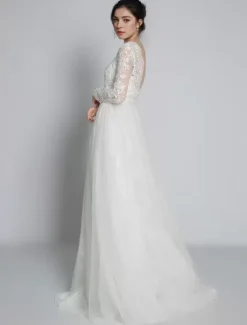 Simple Wedding Dress Lace V-Neck Long Sleeves Lace A-Line Bridal Dresses