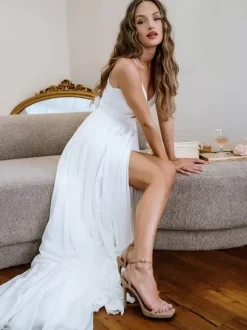 Simple Wedding Dress Polyester V-Neck Sleeveless Split Front A-Line Bridal Dresses