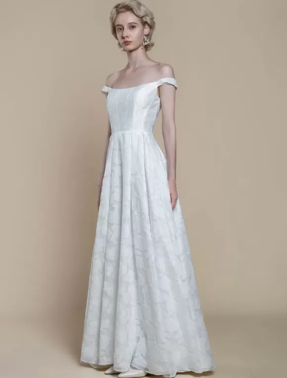 Simple Wedding Dress Polyester Bateau Neck Flowers A-Line Bridal Dresses