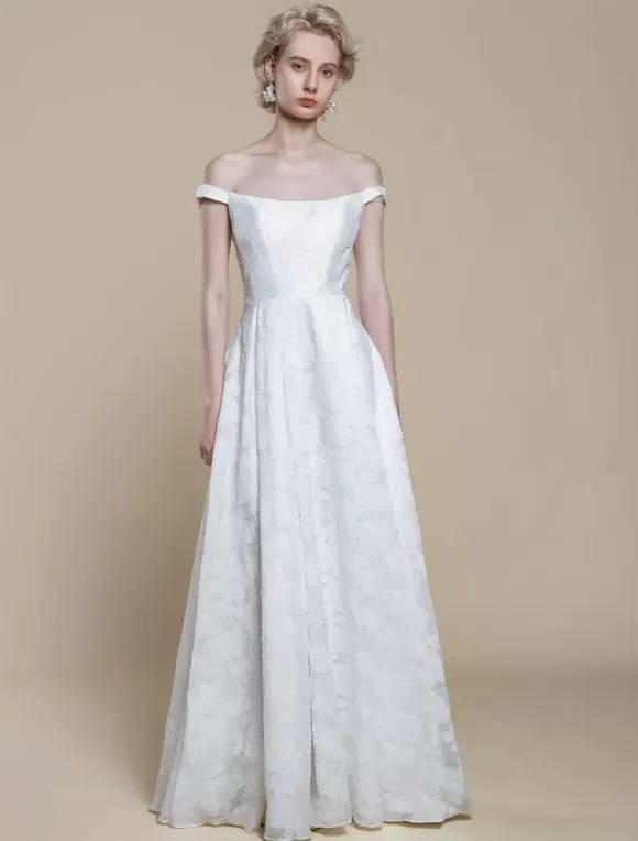Simple Wedding Dress Polyester Bateau Neck Flowers A-Line Bridal Dresses