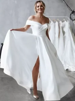 Simple Wedding Dress Satin Fabric Off The Shoulder Sleeveless Split Front A Line Bridal Dresses With Train