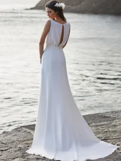 Simple Wedding Dress Satin Fabric V-Neck Sleeveless Lace A-Line Bridal Dresses