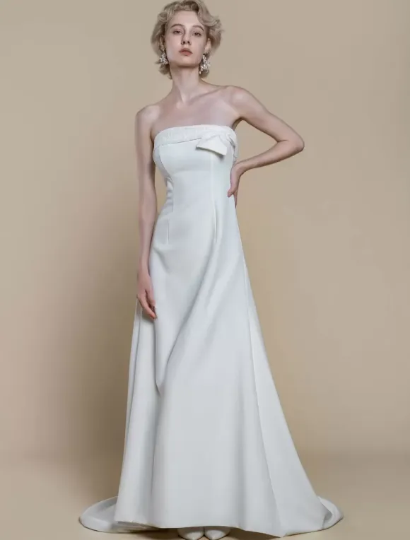 Simple Wedding Dress Stretch Crepe Designed Neckline Sleeveless Lace Ball Gown 20cm Bridal Gowns