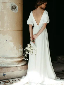 Simple Wedding Dress Stretch Crepe Jewel Neck Short Sleeves A-Line Bridal Dresses Free Customization