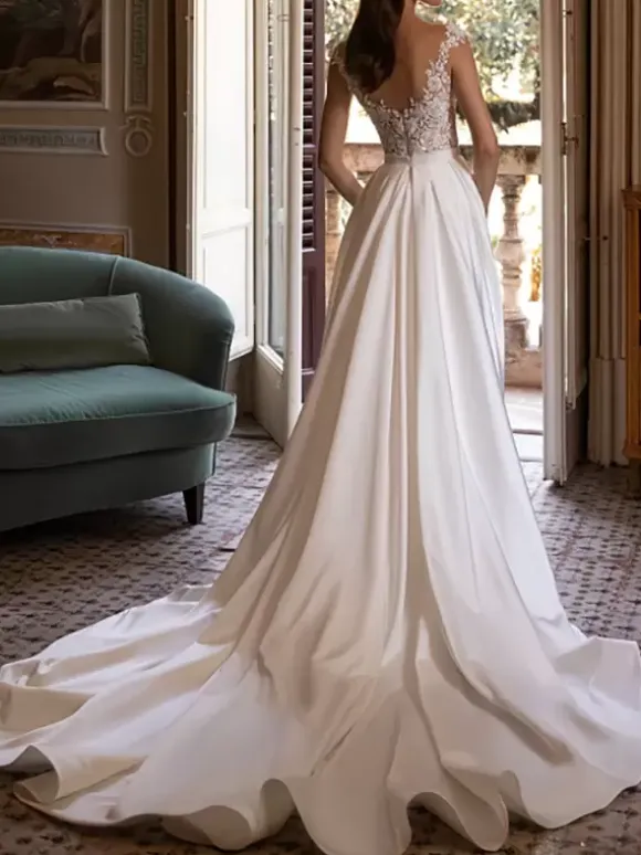 Simple Wedding Dress Two-piece V-Neck Sleeveless Pleated Bridal Dresses Detachable Train