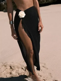 Simple Bikini And 3D Flower Cover-up Skirt 3 Piece Swimsuit Set For Summer 2026