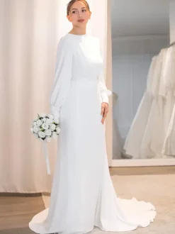 Simple Wedding Dress A-Line Jewel Neck Long Sleeves Bridal Dresses