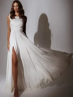 Simple Wedding Dress A-Line Jewel Neck Sleeveless Split Front Bridal Dresses