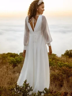 Simple Wedding Dress A-Line V-Neck Long Sleeves Split Front Bridal Gowns Free Customization