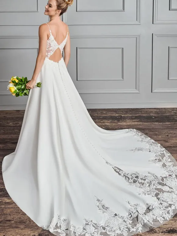 Simple Wedding Dress A-Line V-Neck Sleeveless Lace Bridal Dresses