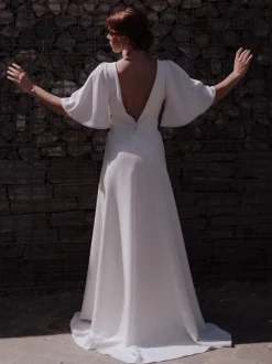 Simple Wedding Dress A-Line V-Neck Short Sleeves Lace Bridal Dresses