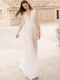 Simple Wedding Dress Ball Gown V-Neck Long Sleeves Buttons Bridal Dresses