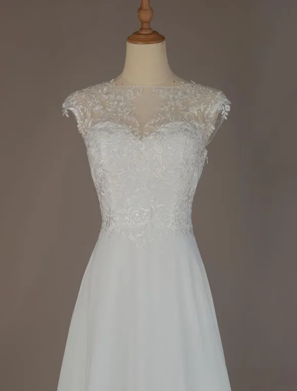 Simple Wedding Dresses 2026 Chiffon A Line V Neck Sleeveless Lace Beaded Bridal Gowns With Train