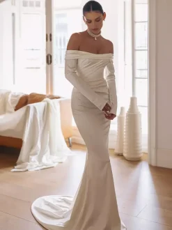 Simple Wedding Dress Mermaid Bateau Neck Long Sleeves Pleated 30cm Bridal Dresses
