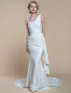 Simple Wedding Dress Mermaid Designed Neckline Sleeveless Pearls 60cm Bridal Dresses