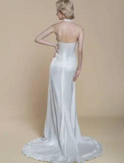 Simple Wedding Dress Polyester Designed Neckline Sleeveless Flowers Sheath 50cm Bridal Dresses