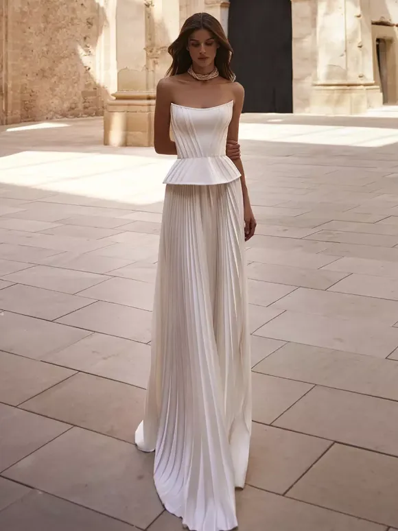Simple Wedding Dress Satin Fabric Designed Neckline Sleeveless Pleated A-Line Bridal Gowns