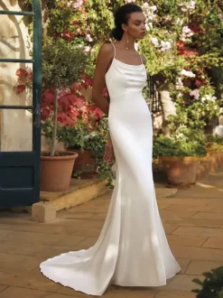 Simple Wedding Dress Satin Fabric Square Neck Sleeveless Mermaid Bridal Dresses