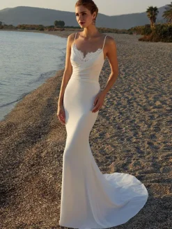 Simple Wedding Dress Satin Fabric V-Neck Sleeveless Lace Mermaid Bridal Gowns Free Customization