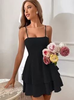Skater Dresses Spaghetti Straps Layered Flared Mini Dresses In Burgundy