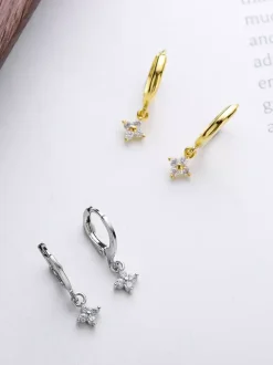 Small Flower Earrings For Women 2026
