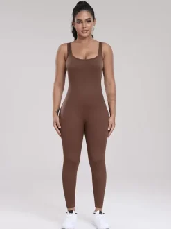 Sporty Jumpsuit Scoop Neckline Activewear In Solid Color