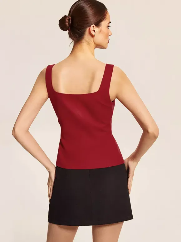 Square Neck Vest Top And Long Slit Skirt Two Piece Set In Red For Summer 2026