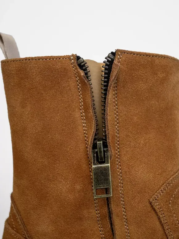 Suede Ankle Boots For Men Round Toe Buckle Detail Chunky Heel Casual Boots