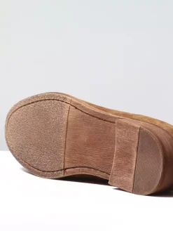 Suede Boat Loafers For Men Round Toe Slip On Casual Shoes With Tassels