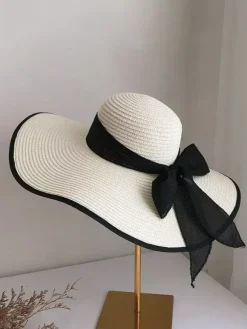 Summer Straw Hat With Oversized Brim Sun Protection Foldable Beach Sun Hat For Women 2026