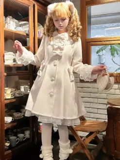 Sweet Lolita Coats Black Bows Overcoat Long Sleeve Fall Winter Lolita Coat With Cape