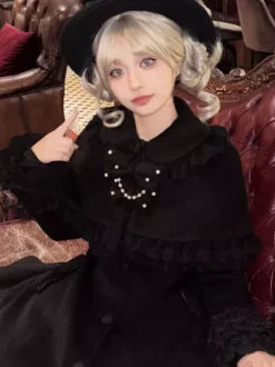 Sweet Lolita Coats Black Bows Overcoat Long Sleeve Fall Winter Lolita Coat With Cape