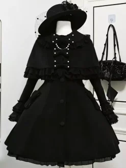 Sweet Lolita Coats Black Bows Overcoat Long Sleeve Fall Winter Lolita Coat With Cape