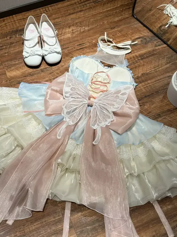 Sweet Lolita Dress Light Sky Blue Sleeveless Tea Party Dress with Bows and Train Polyester Kawaii Fashion