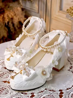 Sweet Lolita Footwear White Pearls Chains Bows Pointed Toe PU Leather Lolita Pumps