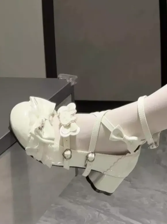 Sweet Lolita Shoes Ecru White Bows PU Leather Ankle Strap Chunky Heel Lolita Pumps