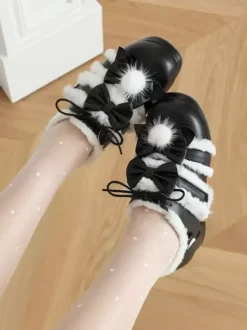 Sweet Lolita Footwear Pink Bows Round Toe PU Leather Lolita Pumps