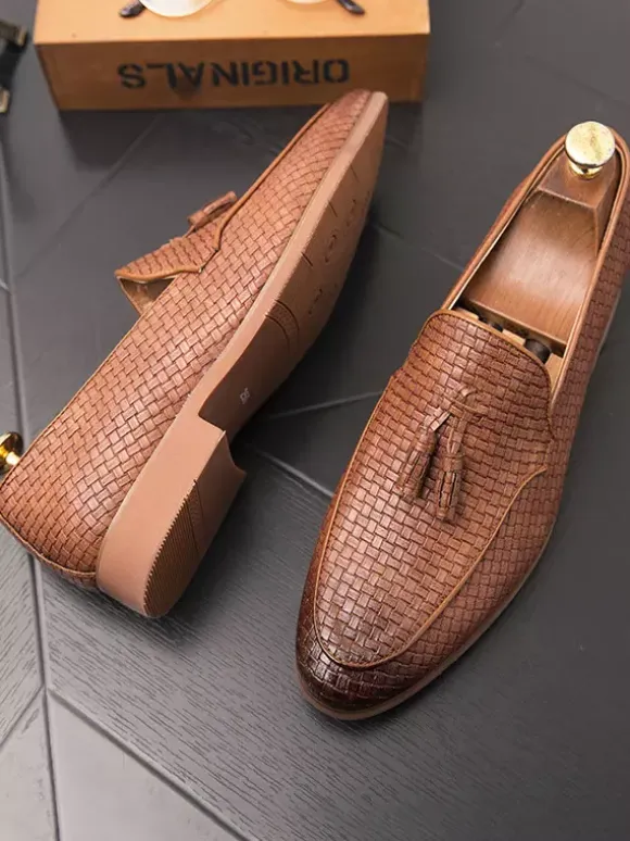 Tassel Loafers Shoes For Men Slip-on Leather Penny Shoes Pointed Toe Low Heels Formal Shoes