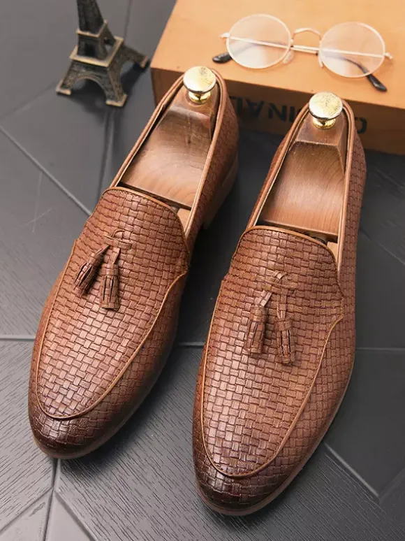 Tassel Loafers Shoes For Men Slip-on Leather Penny Shoes Pointed Toe Low Heels Formal Shoes