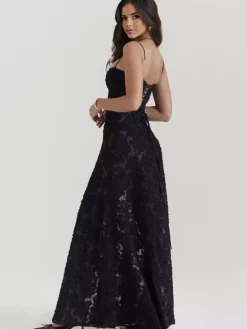 Trumpet Dress Spaghetti Straps Lace-up Floral Embroidery Prom Maxi Dresses