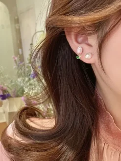 Tulip Flowers And Pearl Earrings For Women 2026