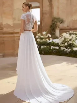 Two-piece Wedding Dress Chiffon Jewel Neck Two-piece Tea-Length Wedding Dress Functional Buttons Short Sleeves Medium