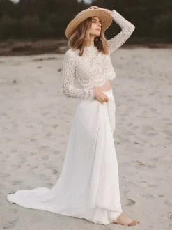Two-piece wedding dress Chiffon Jewel Neck A-Line With Train Wedding Dress Functional Buttons Long Sleeves