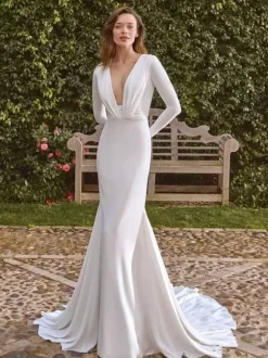Two-piece wedding dress Chiffon V-Neck Mermaid With Train Wedding Dress Functional Buttons Long Sleeves Long